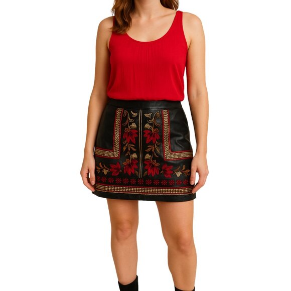 ROMEO & JULIET COUTURE Black and Red Embroidered Mini Skirt - Picture 1 of 5
